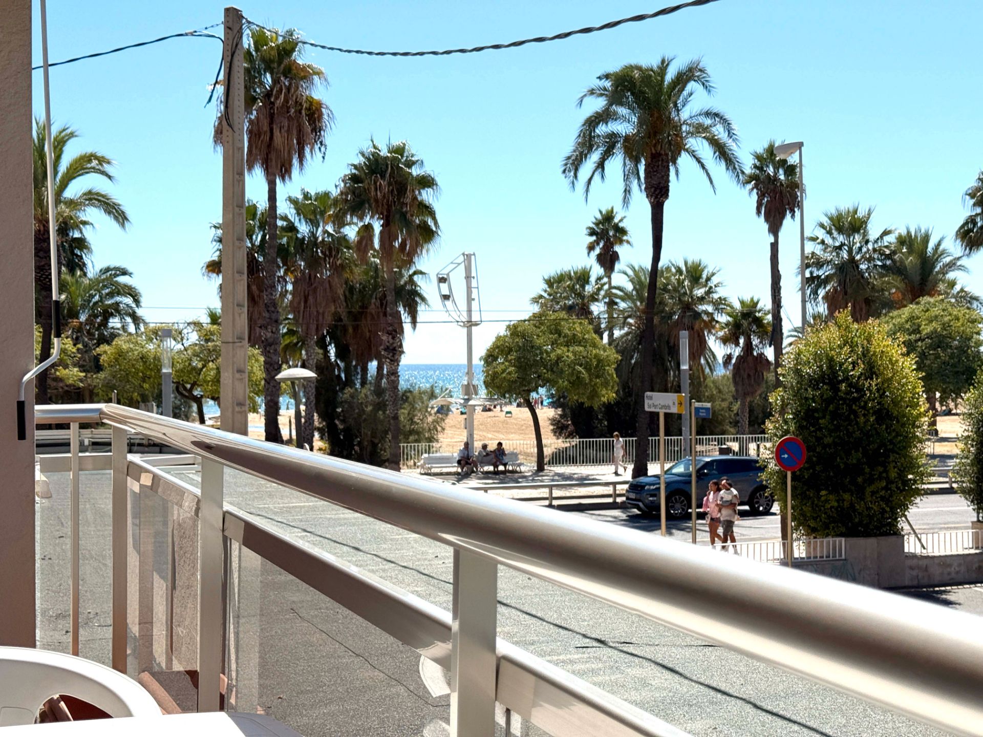 Vista exterior de Pis en venda en Cambrils amb Calefacció i Terrassa