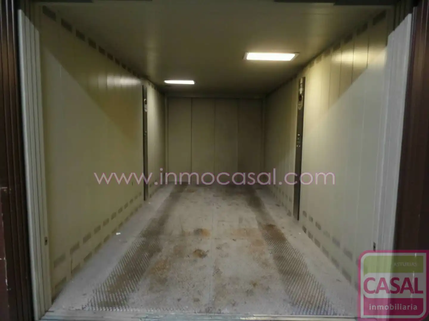 Garage zur Miete in Ería - Masip