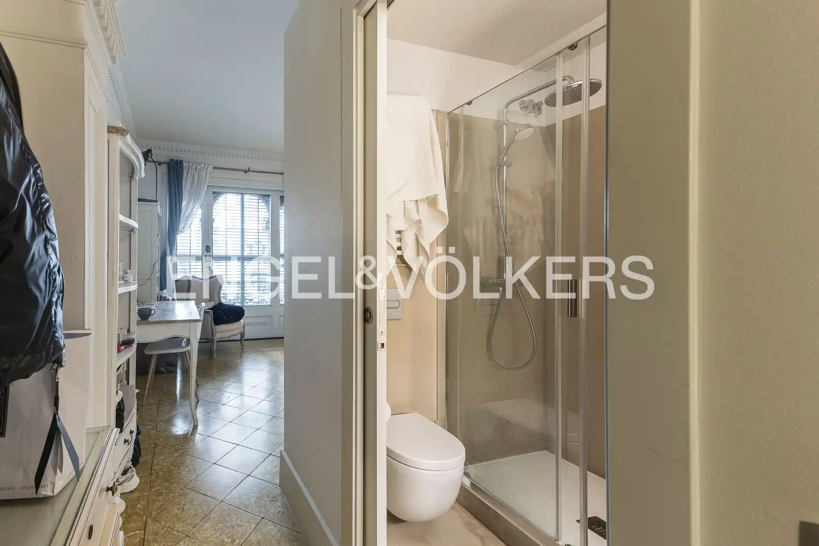 Baño de Dúplex en venta en Barcelona con Calefacción, Terraza y Trastero