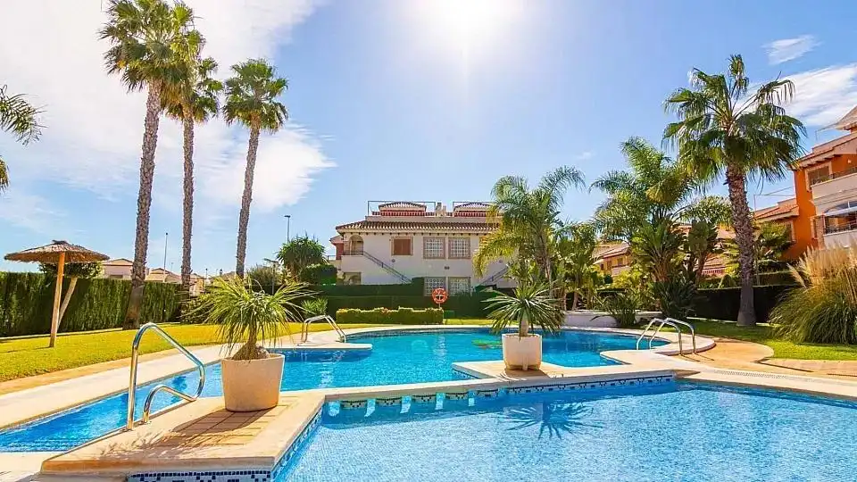 Penthouse with terrace for sale in Orihuela Costa
