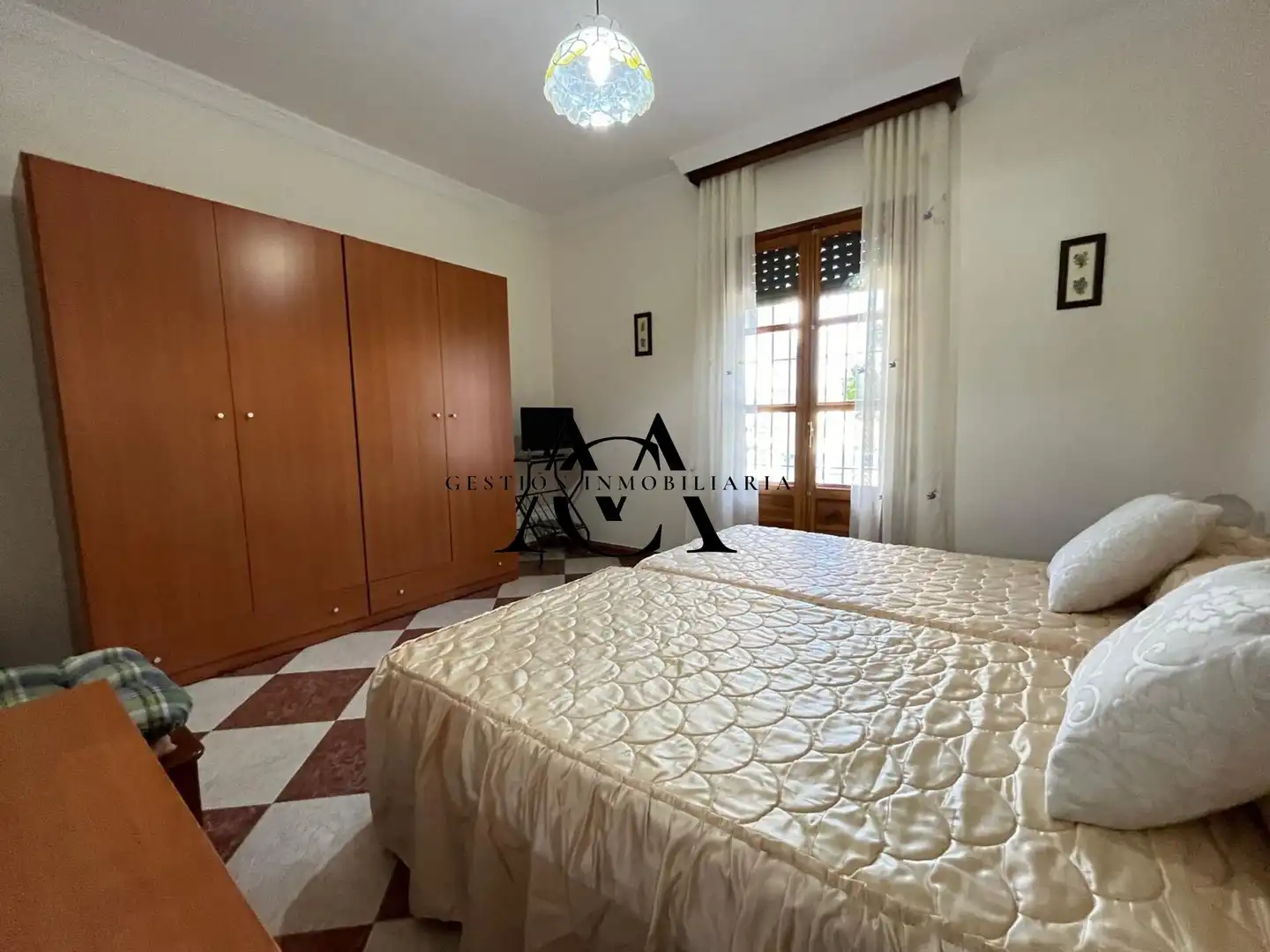 Habitación de Casa o chalet en venta en Lucena con Terraza y Amueblado