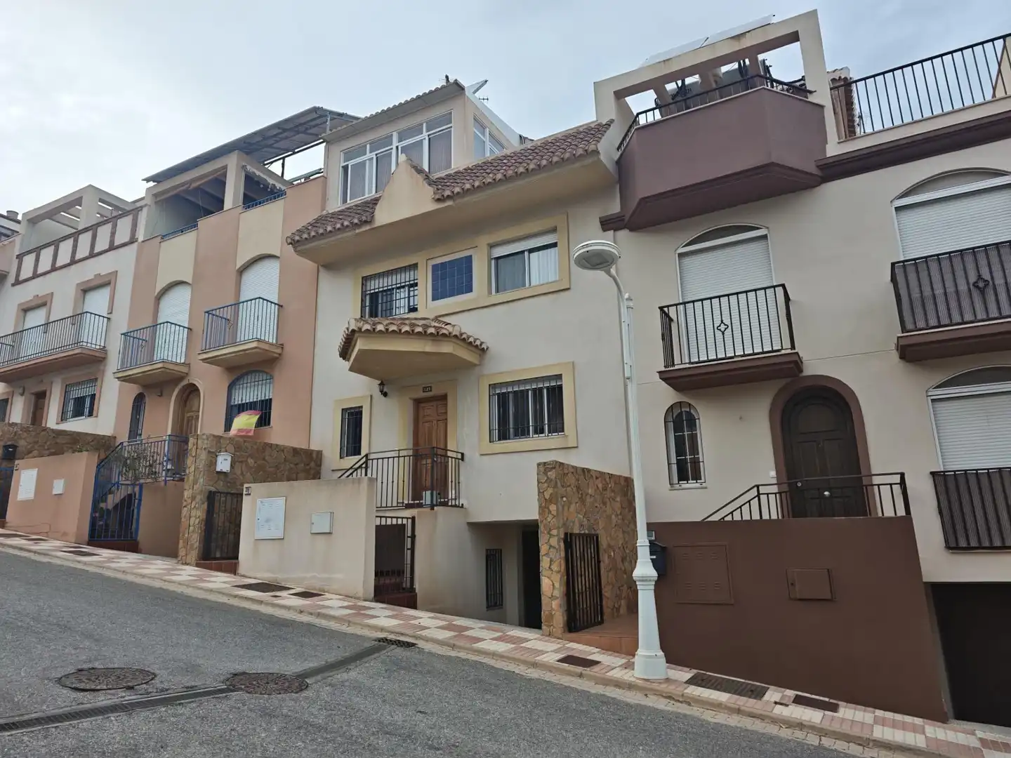 Adossat amb balcó en venda a Castell de Ferro, imagen 4