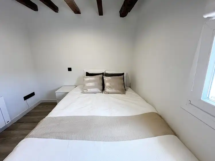Habitación de Estudio de alquiler en Madrid con Calefacción, Parquet y Amueblado