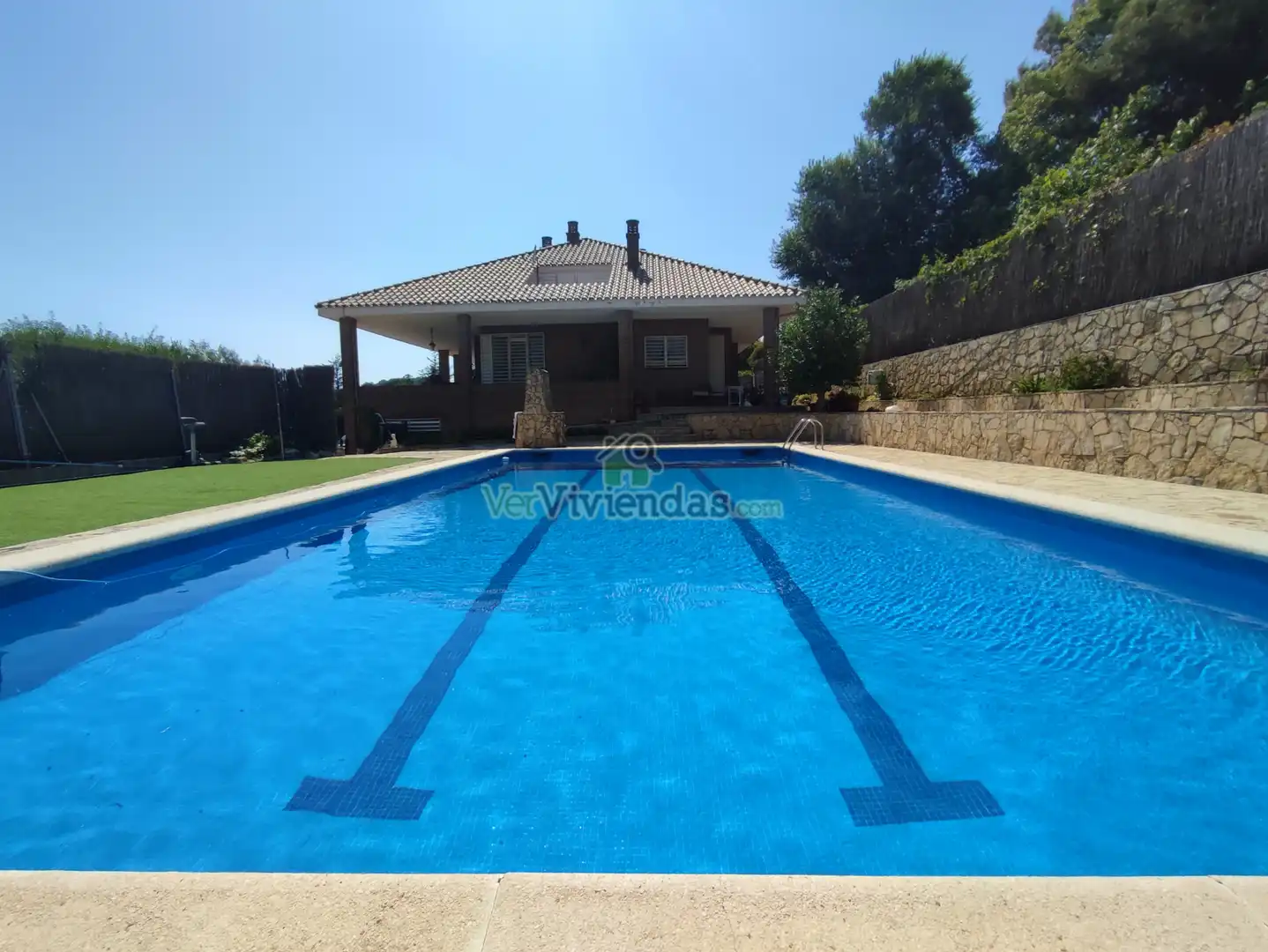 Houses for sale in Ronda Montmany, 36, Pallejà