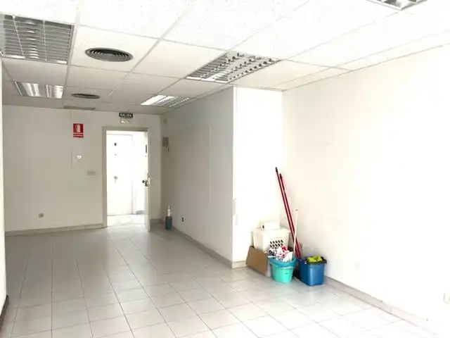 Oficina amb ascensor en venda a Calle Fueros de León 9, imagen 10