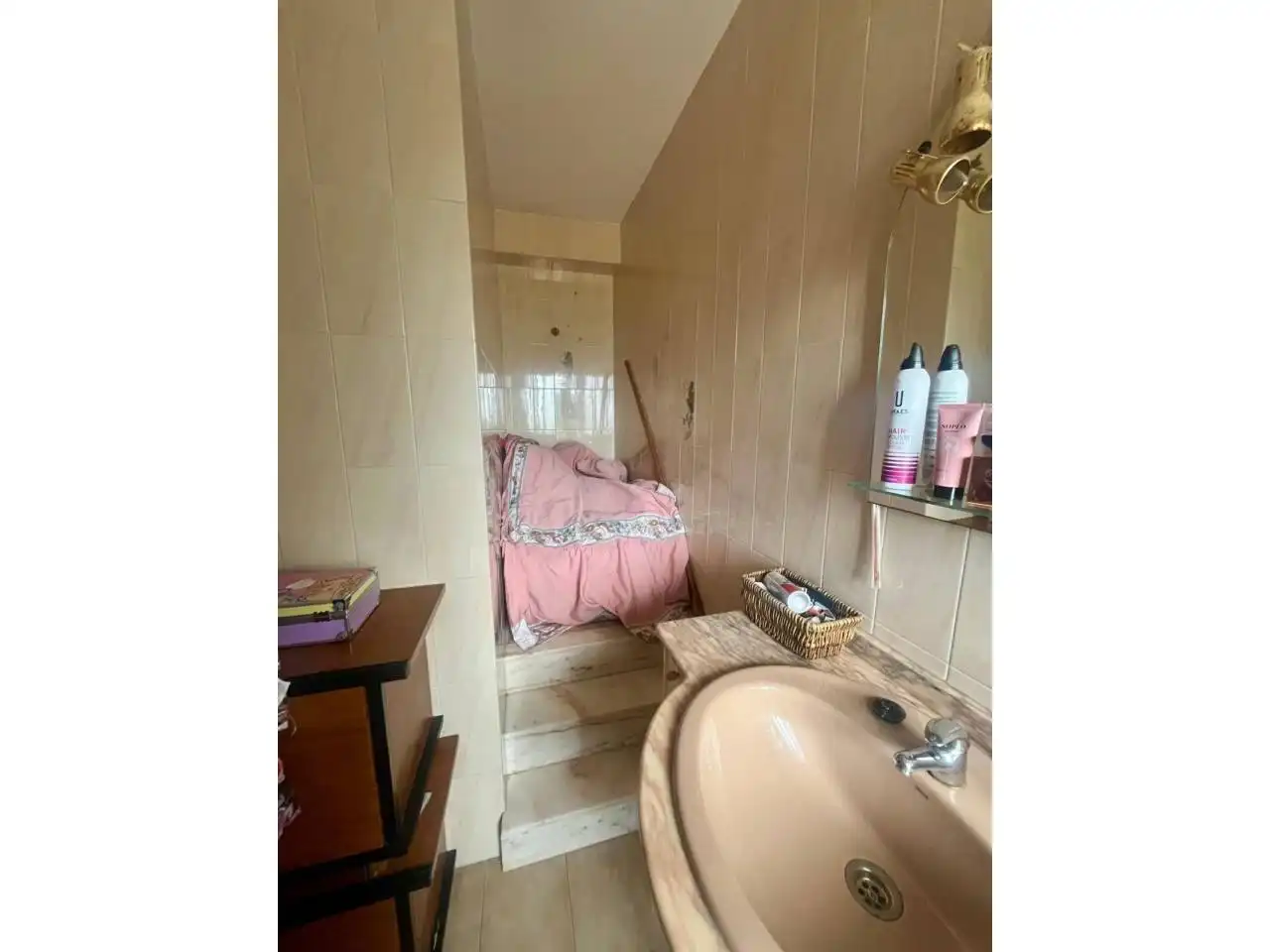 Baño de Casa o chalet en venta en Cambre  con Jardín privado, Terraza y Amueblado