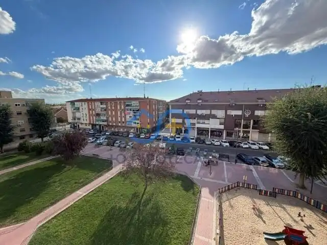 Wohnung mit Aufzug zum Verkauf in Reyes, imagen 22