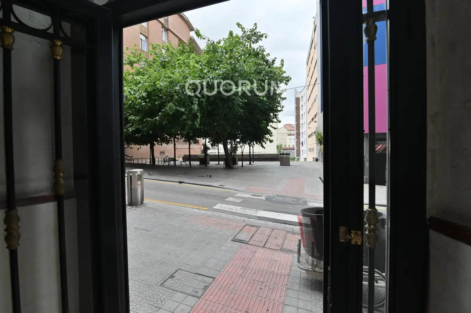 Vista exterior de Pis en venda en Bilbao  amb Moblat