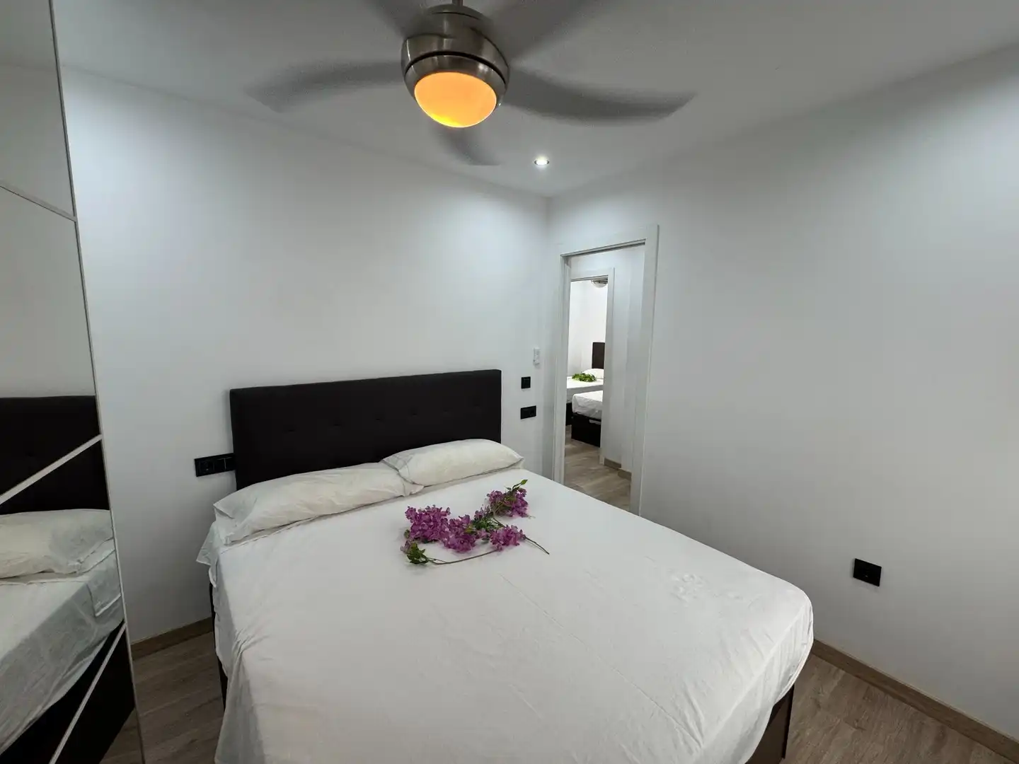 Bedroom of Flat for sale in Málaga  with Air Conditioner, Heating and Furnished