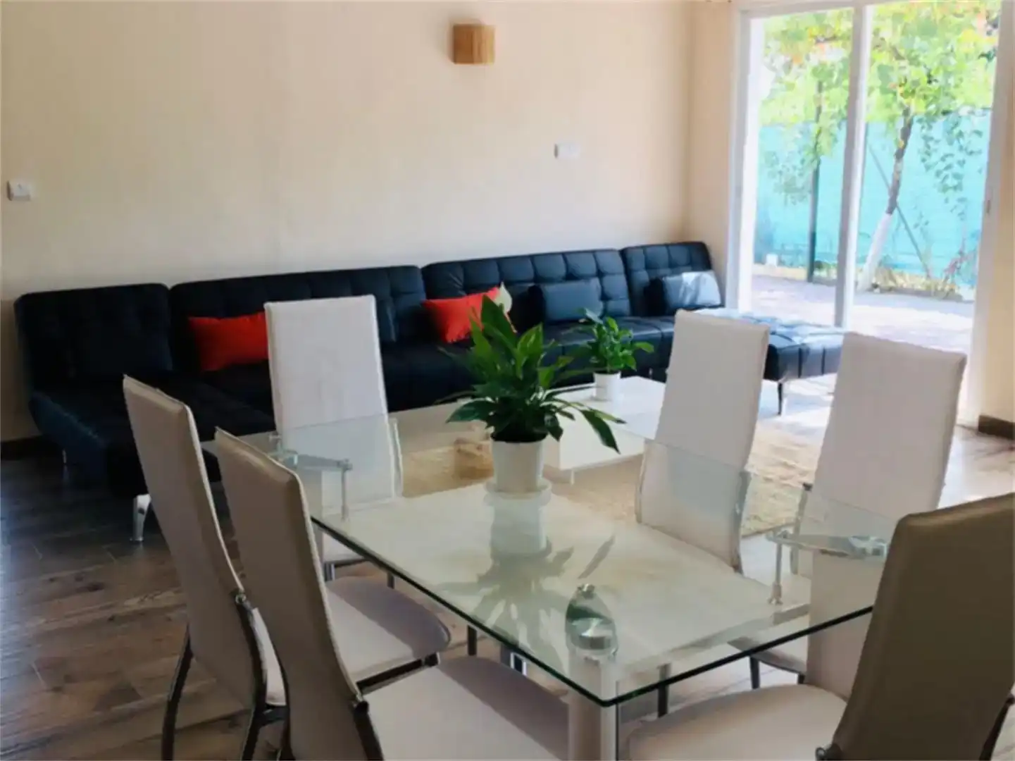 Menjador de Finca rústica en venda en Estepona amb Aire condicionat