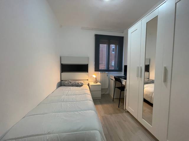 Piso en Alquiler en Calle del Amor de Dios en Hospital