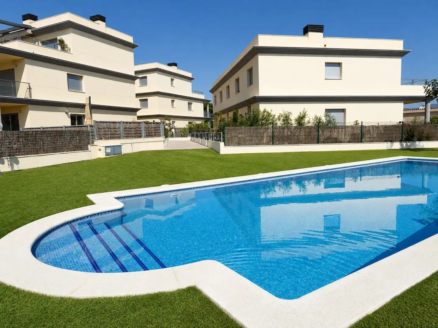 Swimming pool of Ground floor for sale in Llançà  with Heating, Terrace and Storage room