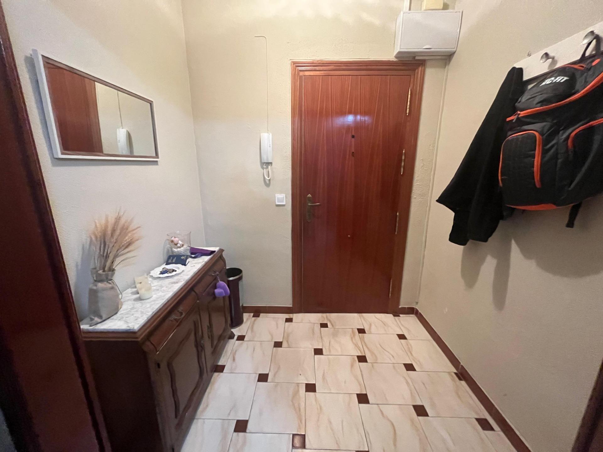 Piso en venta en  Sevilla Capital con Terraza y Balcón