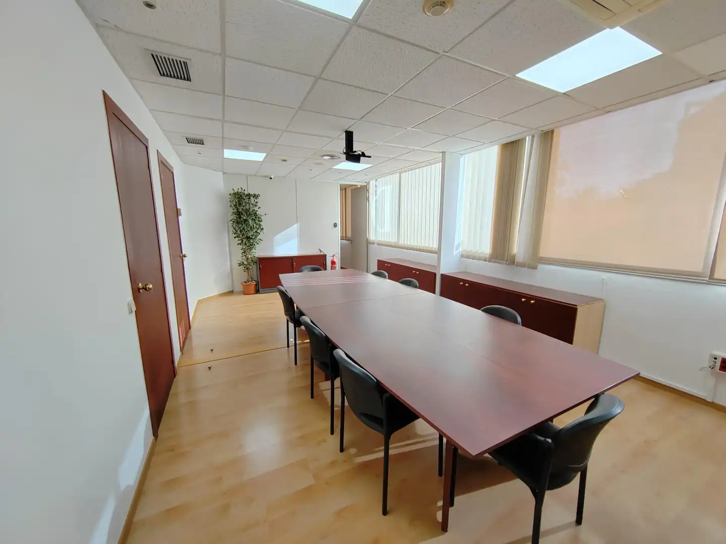 Oficina en venta en Barcelona con Aire acondicionado, Calefacción y Amueblado