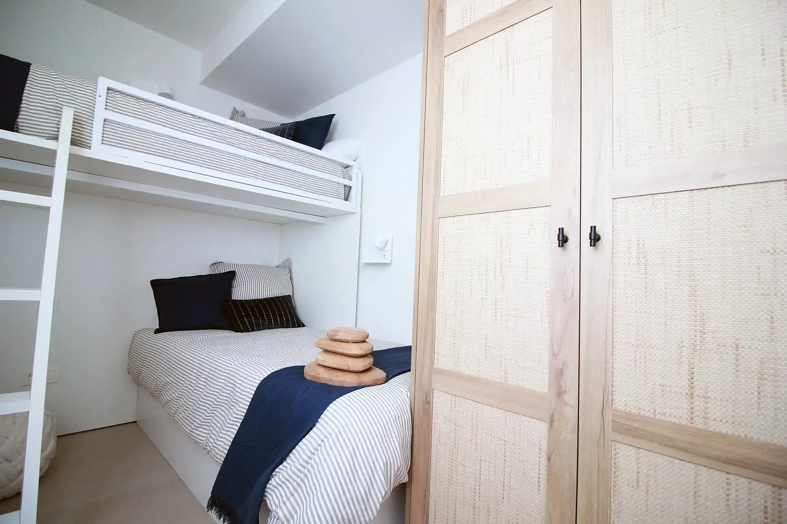 Habitación de Apartamento en venta en Pilar de la Horadada con Aire acondicionado, Jardín privado y Terraza