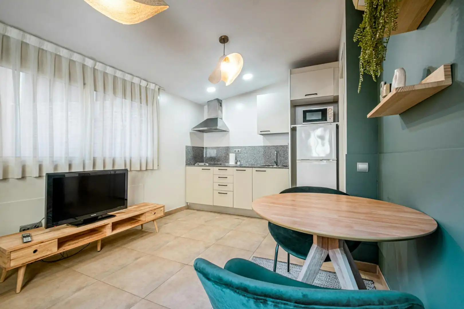 Küche von Wohnung zur Miete in Barcelona mit Klimaanlage, Heizung und Waschmaschine