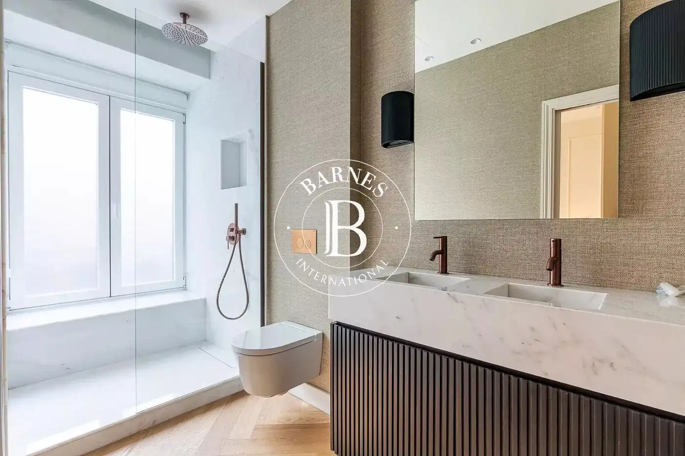 Bathroom of Flat for sale in Madrid  with Heating and Furnished