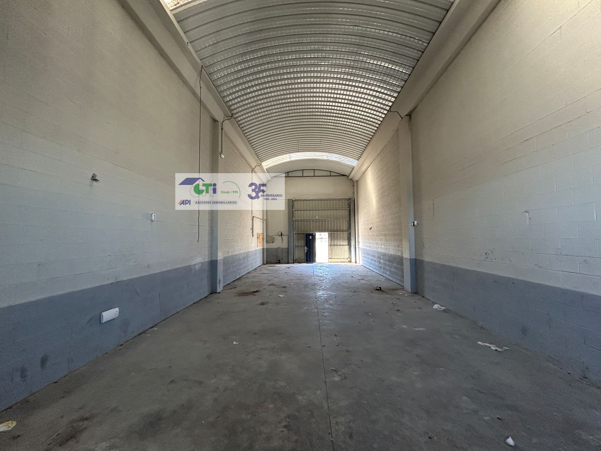 Nave industrial en venta en  Zaragoza Capital