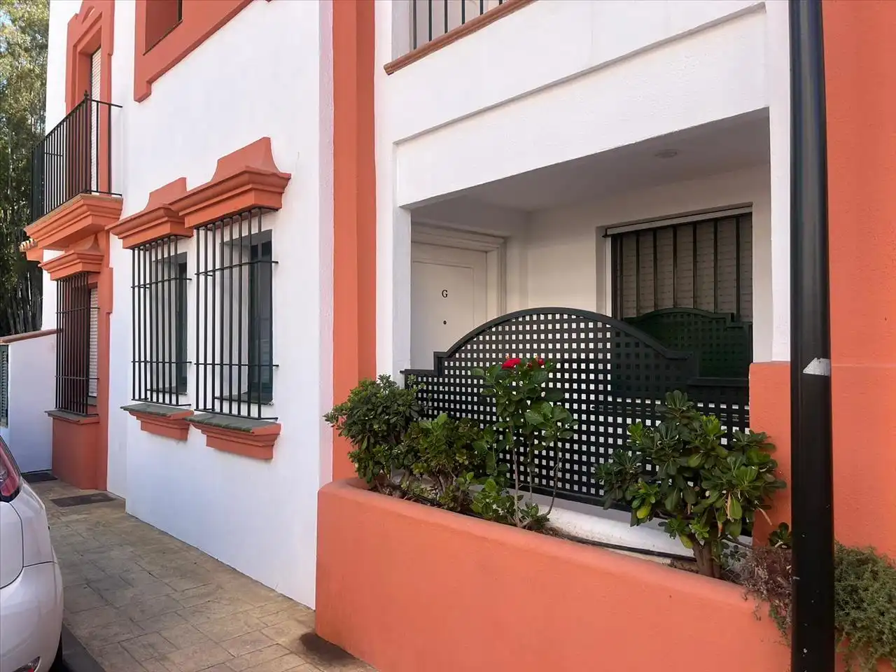 Vista exterior de Pis en venda en Estepona