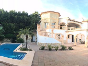 Chalet con piscina en venta en Pinar del Advocat - Cometa