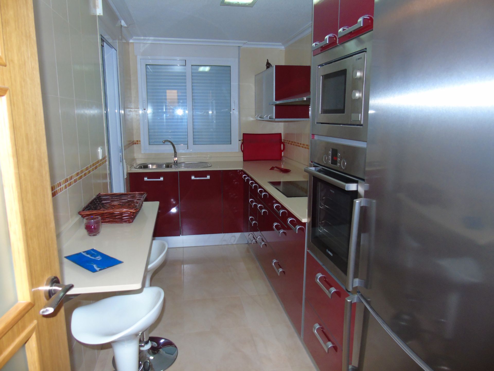 Kitchen of Flat for sale in Ceutí  with Storage room, Oven and Microwave