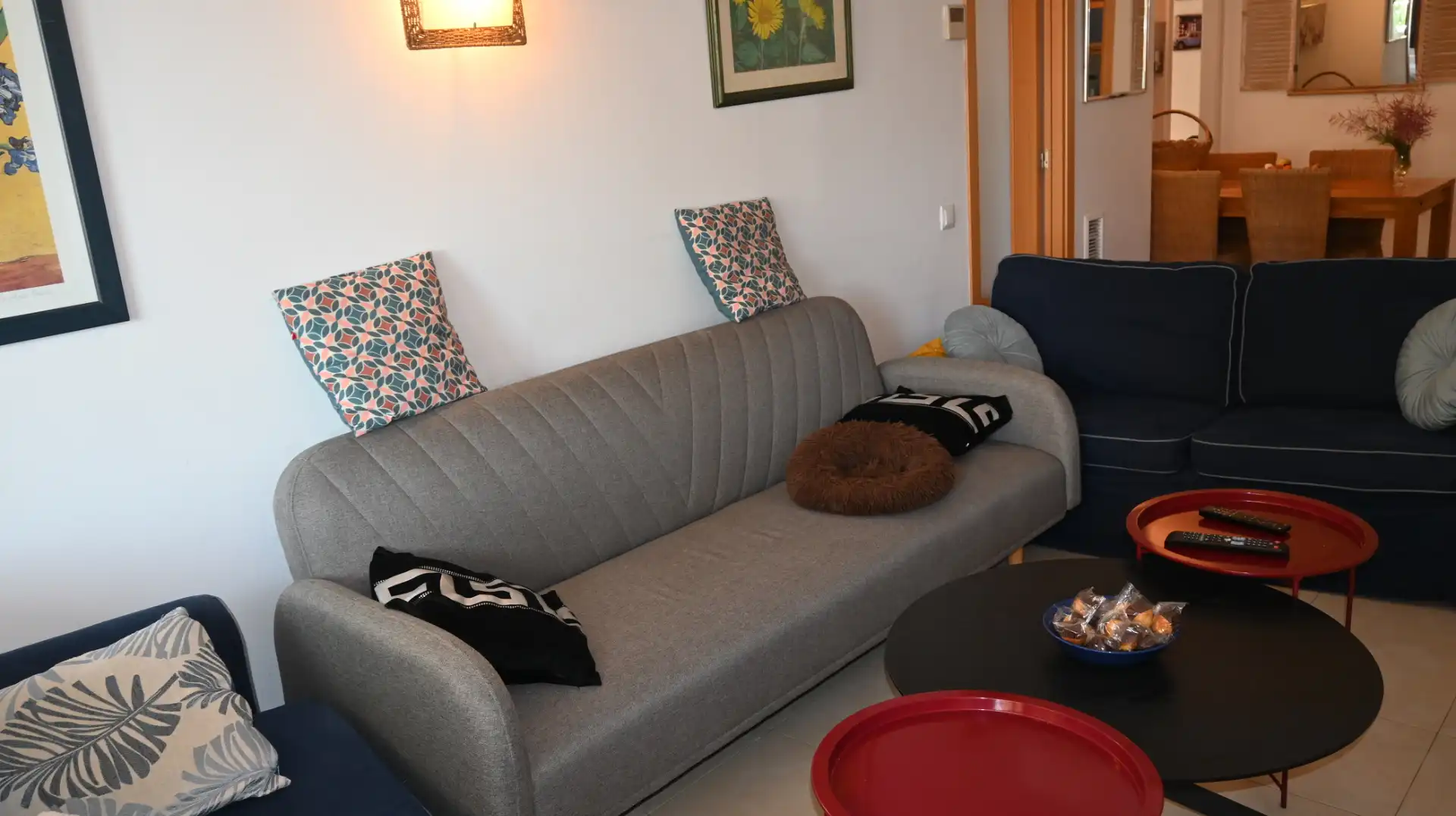Wohnzimmer von Wohnungen zum Verkauf in L'Escala mit Klimaanlage, Terrasse und Möbliert