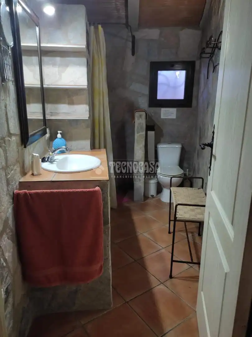 Bathroom of Country homes for sale in Marchena  with Air Conditioner and Swimming Pool