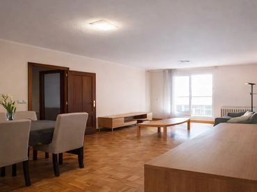 Piso con ascensor en venta en Barañáin / Barañain
