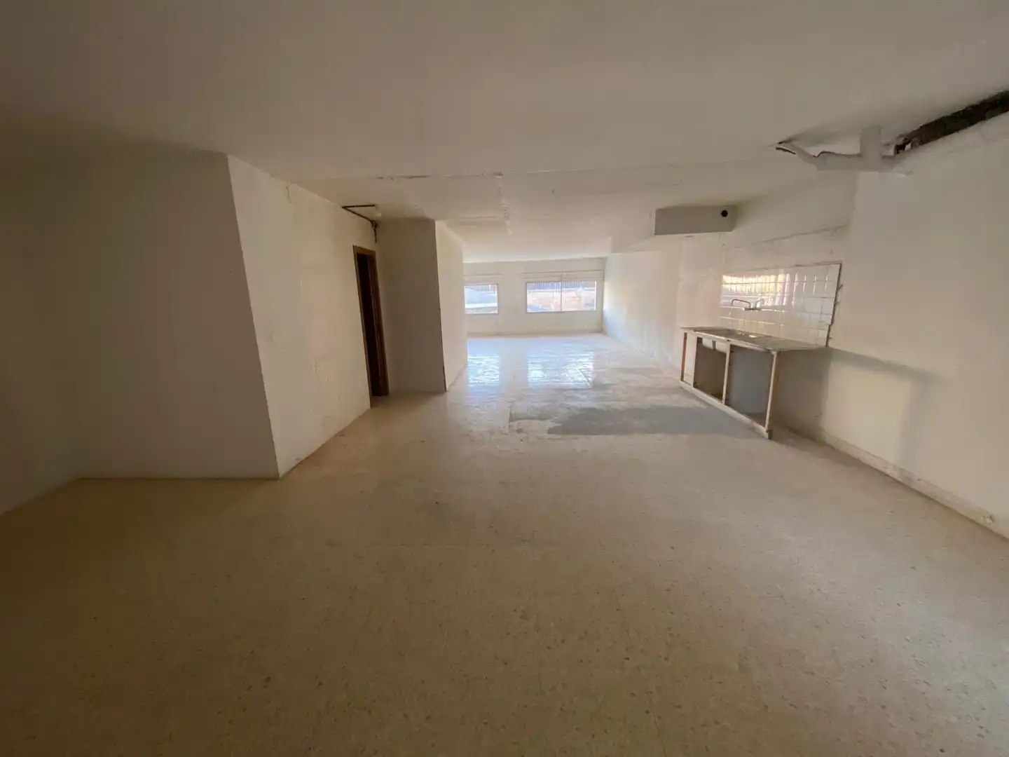 Commercial properties for rent in El Poble Sec
