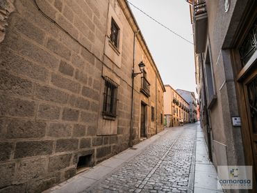 Casa en venda a Calle Marques De Benavites 6