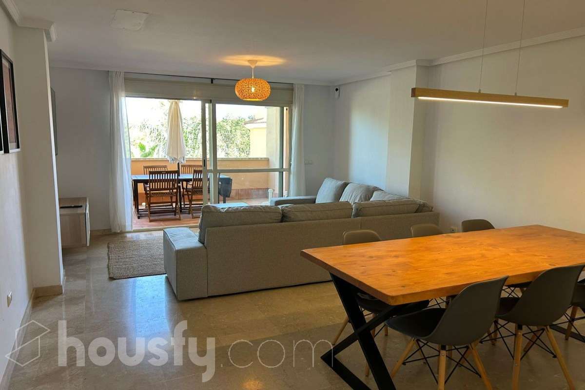 Living room of Flat to rent in Marbella  with Air Conditioner, Terrace and Furnished
