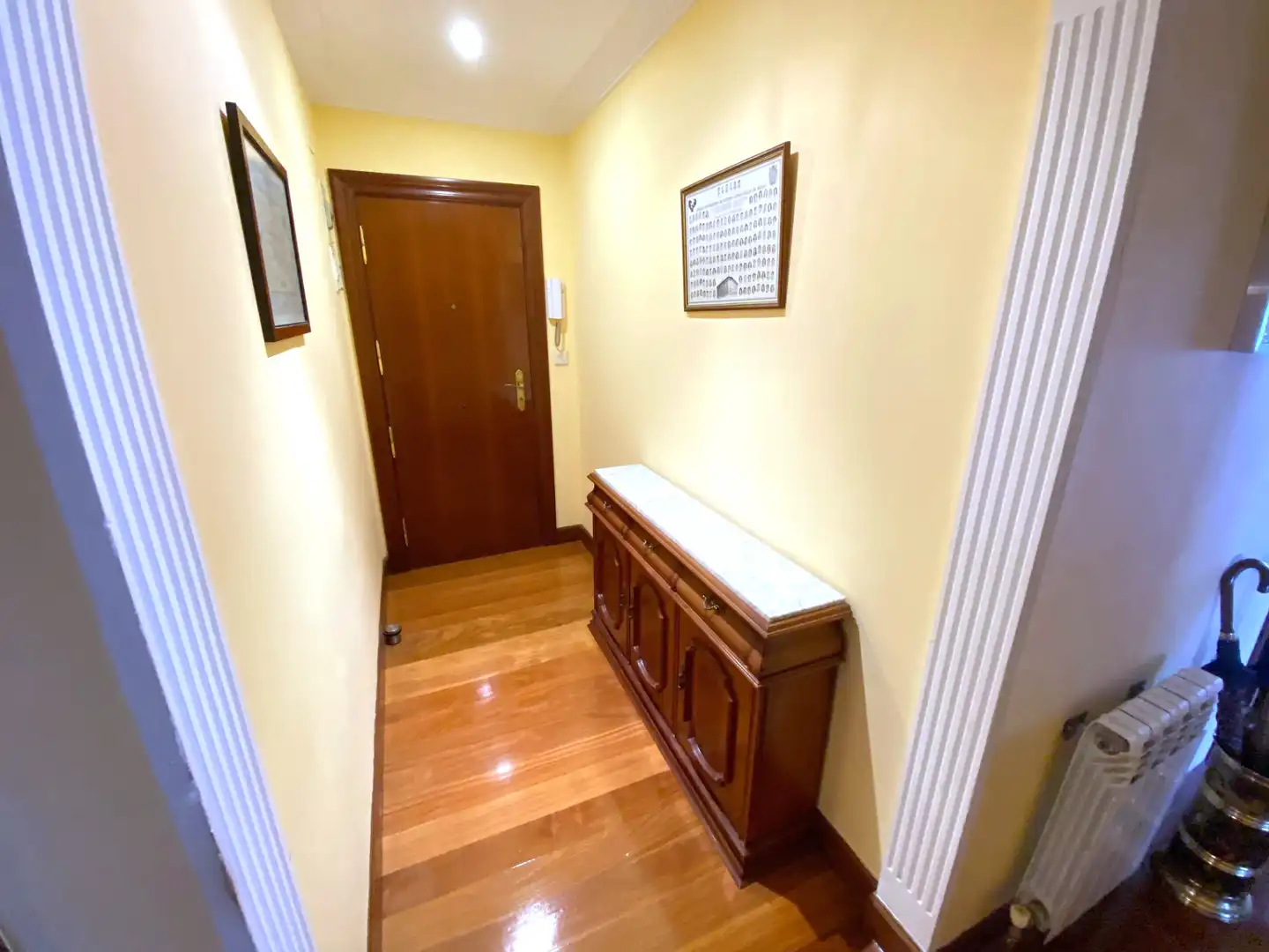 Piso en venta en Castro-Urdiales con Horno, Lavadora y Microondas
