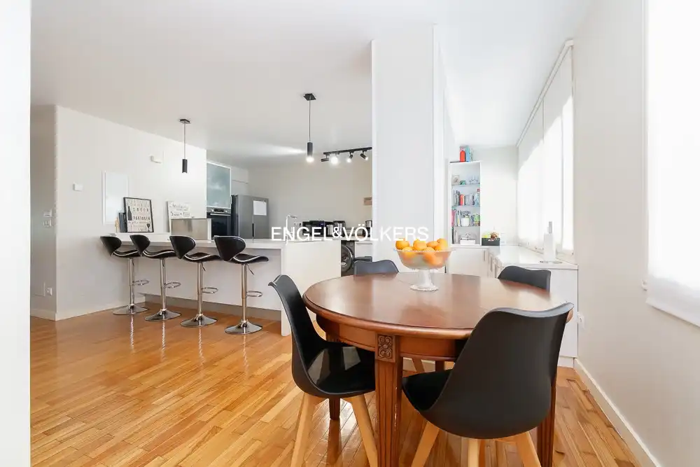 Piso en venta en O Castro