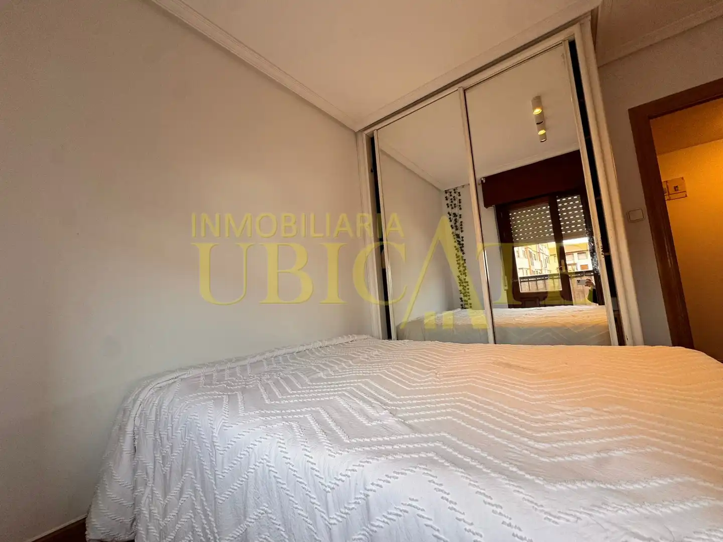 Habitación de Piso en venta en Castro-Urdiales con Calefacción, Terraza y Amueblado
