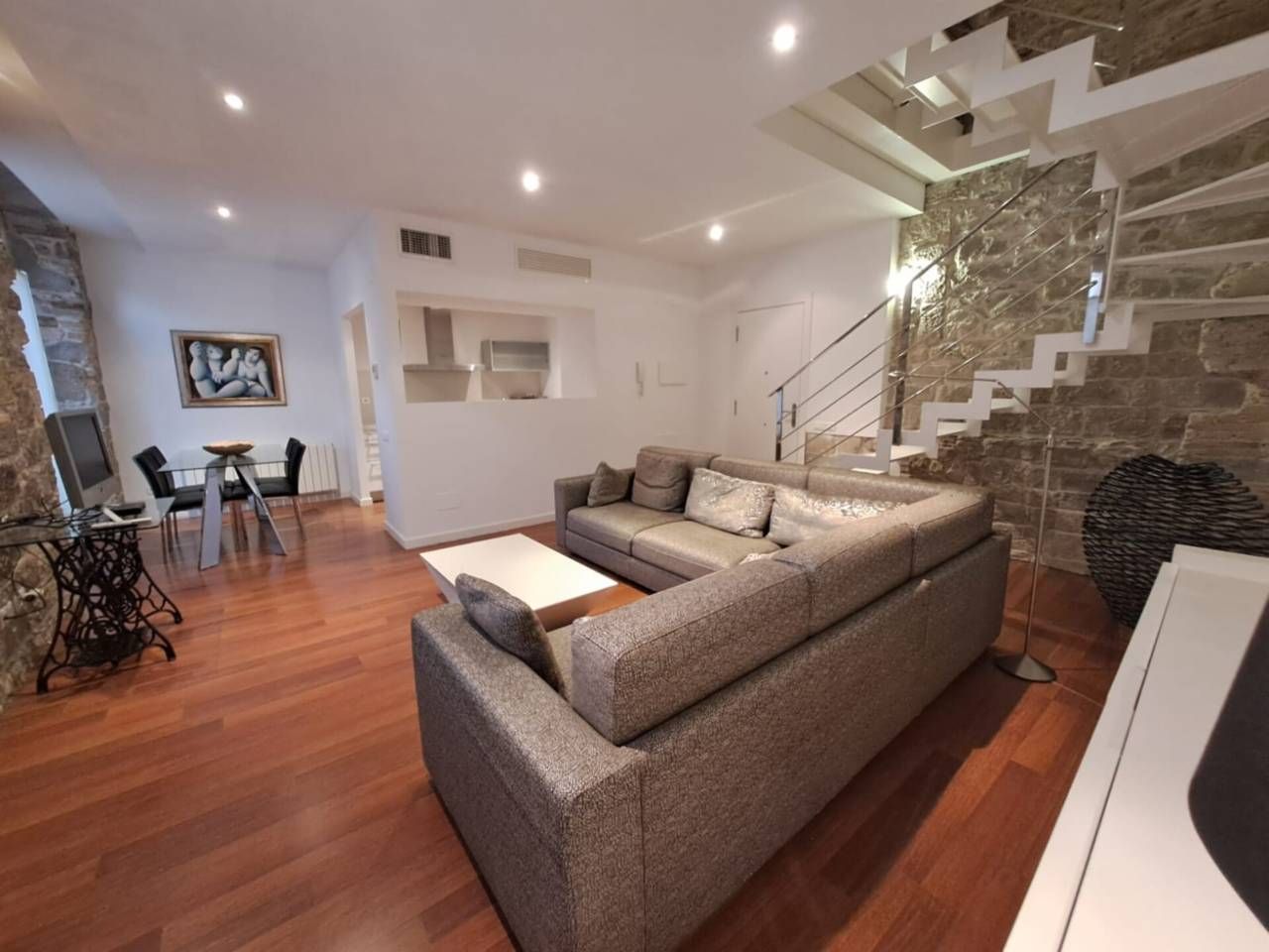 Sala d'estar de Dúplex en venda en Manresa amb Aire condicionat, Calefacció i Parquet