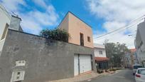 Vista exterior de Casa adosada en venda en Santa Brígida amb Jardí privat, Terrassa i Balcó