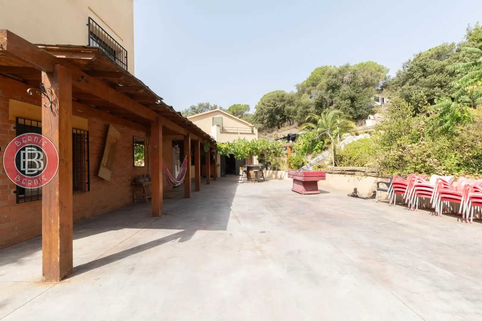 Terrassa de Finca rústica en venda en Els Hostalets de Pierola amb Calefacció, Jardí privat i Parquet