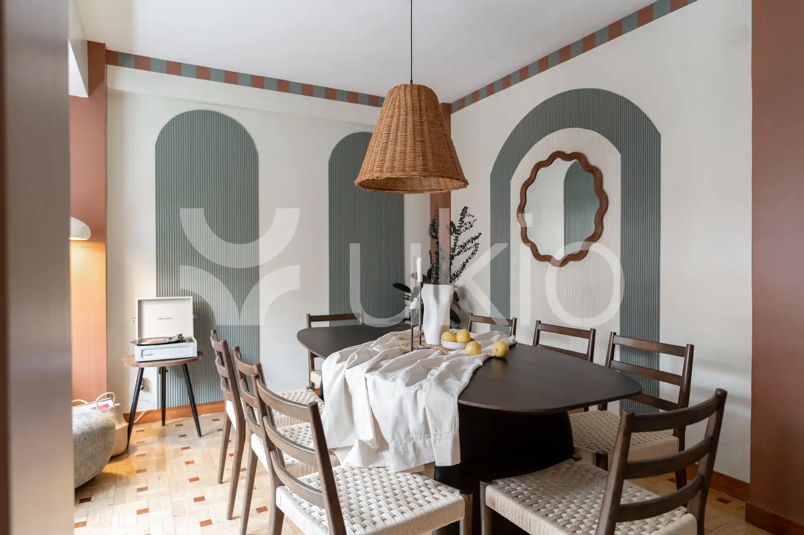 Menjador de Apartament de lloguer en Madrid amb Aire condicionat, Calefacció i Terrassa