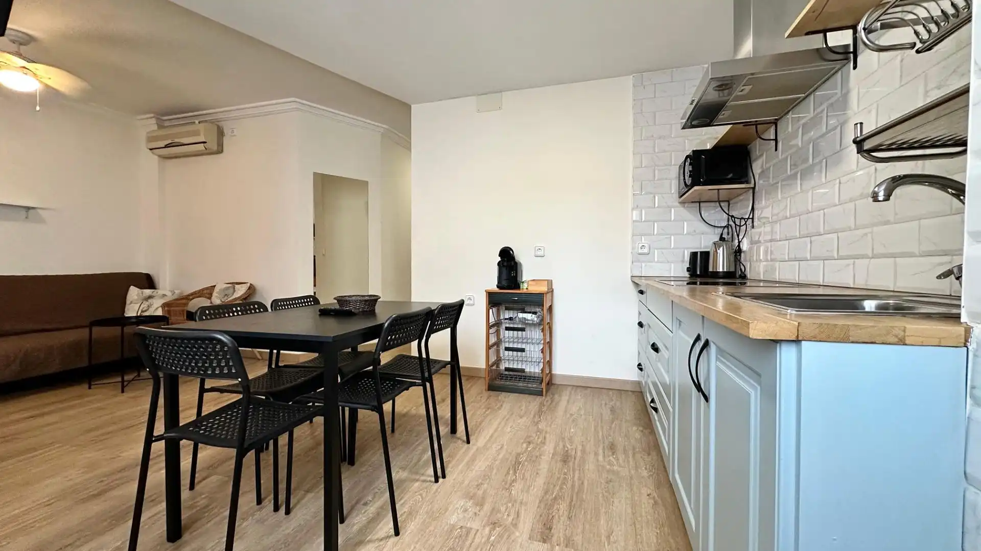 Cuina de Apartament de lloguer en Alicante / Alacant amb Aire condicionat, Calefacció i Parquet