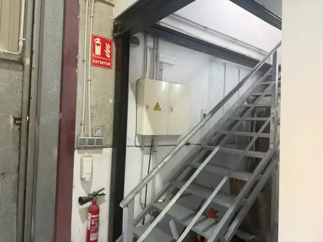 Fabrikhallen zum Verkauf in Jerez de la Frontera