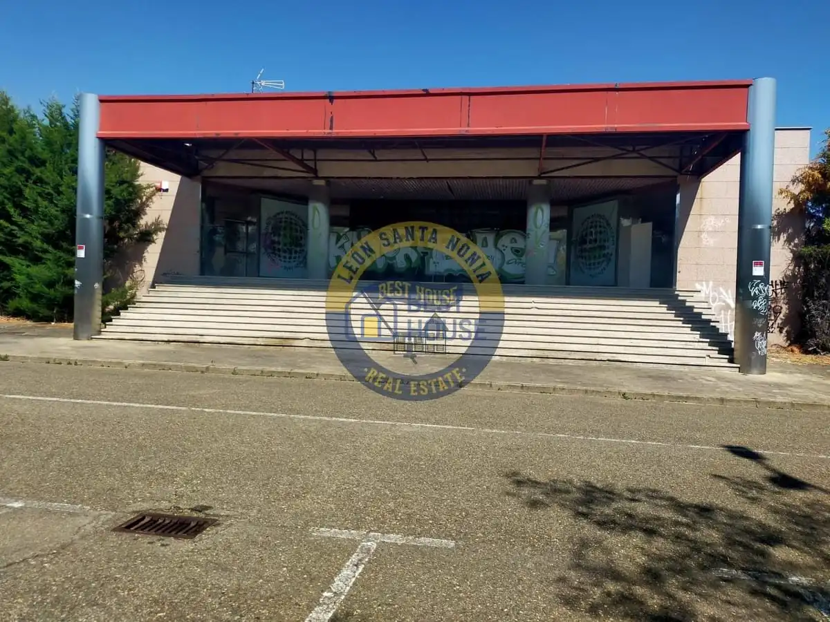 Local comercial en venda a Villaquilambre