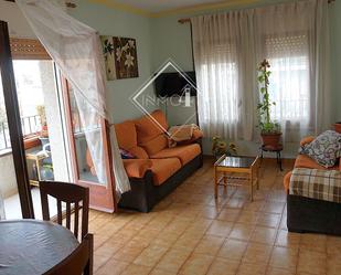 Living room of Flat for sale in Figueres  with Air Conditioner, Heating and Furnished