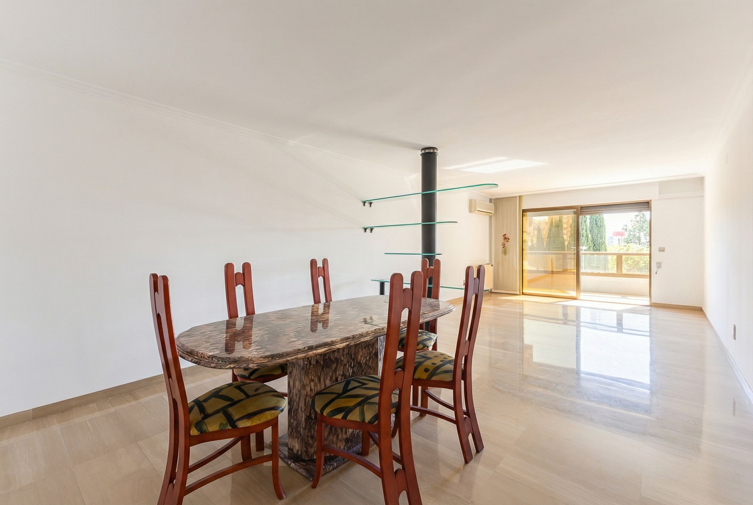 Menjador de Pis en venda en Castellón de la Plana / Castelló de la Plana amb Aire condicionat, Calefacció i Parquet