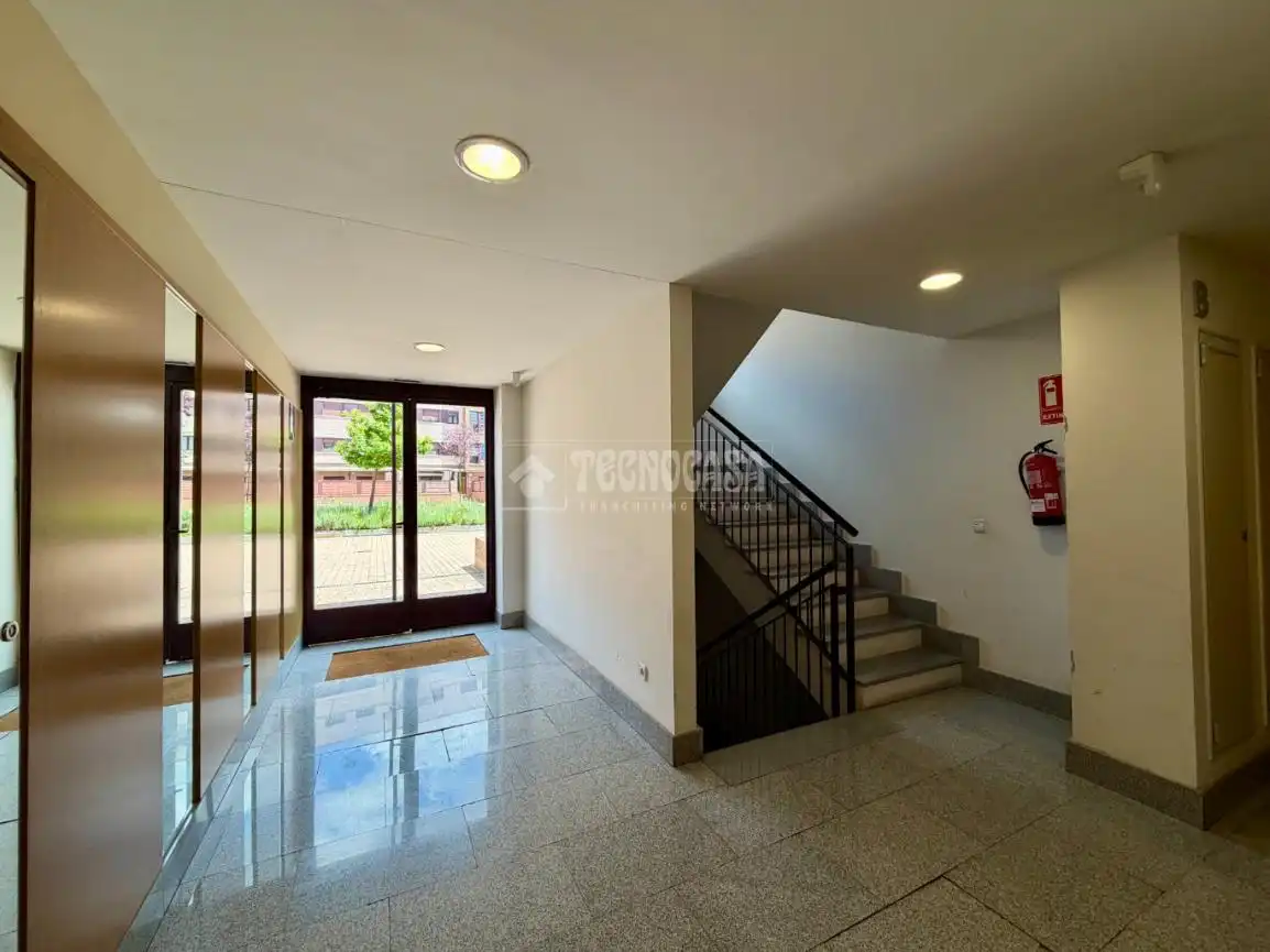 Flat for sale in Ayuntamiento - Avenida Siglo XXI