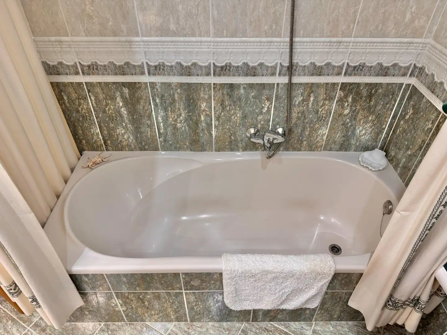 Badezimmer von Haus oder Chalet zum Verkauf in Silla mit Klimaanlage, Heizung und Terrasse