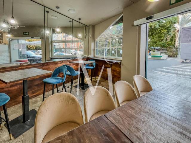 Local comercial en Alquiler en Plaza Plaza de España, 1 en La Roqueta