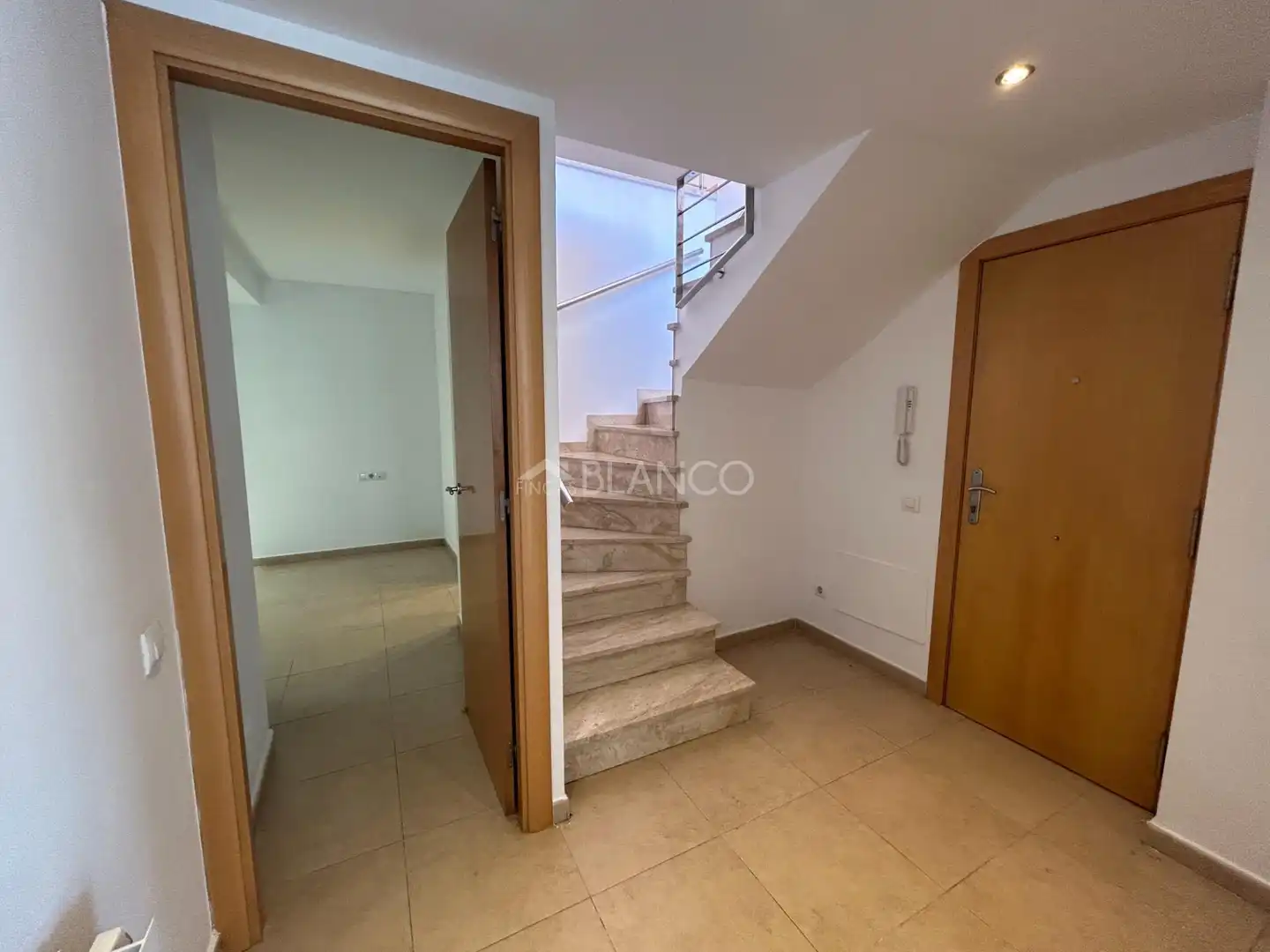 Dúplex en venta en Vallirana