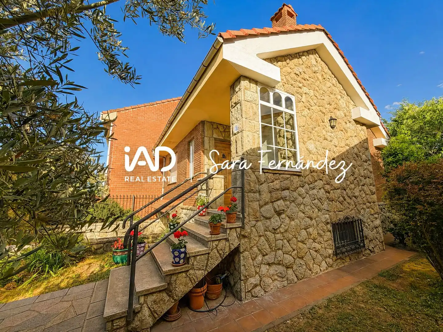 Vista exterior de Casa o xalet en venda en Sariegos amb Calefacció
