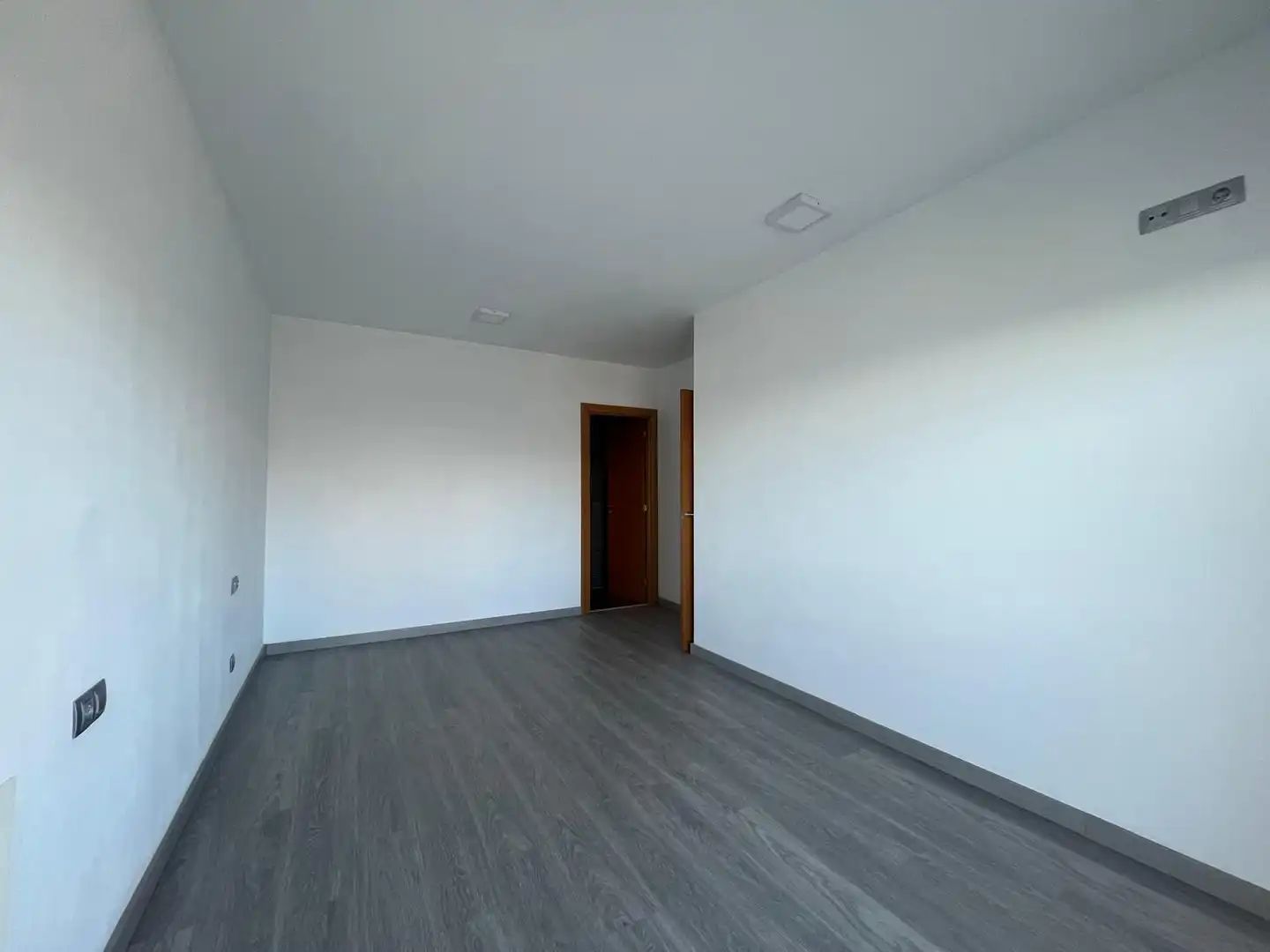 Piso en venta en Badalona con Aire acondicionado, Calefacción y Terraza