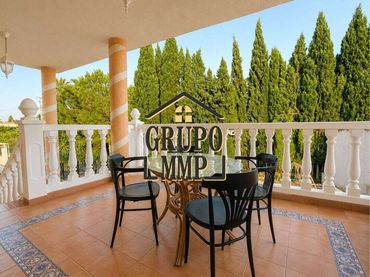 Detached house for sale in Carril los Maestros 17